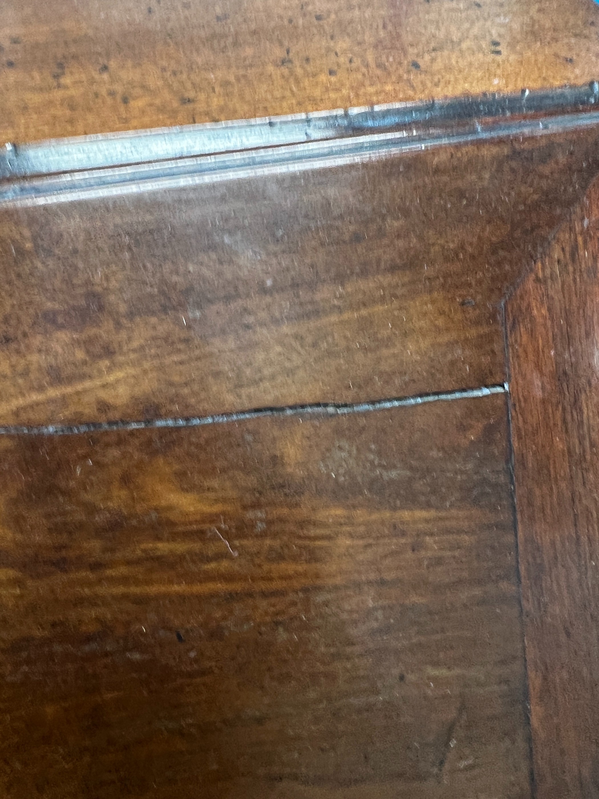A George III mahogany bureau, width 99cm, depth 54cm, height 105cm